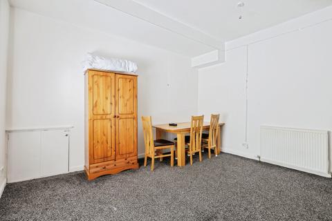 undefined, Victoria Road, Aberdeen, AB11