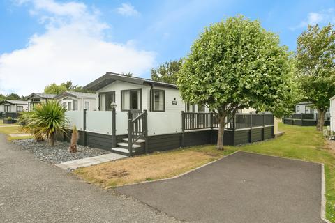undefined, Conwy, Conwy, LL32