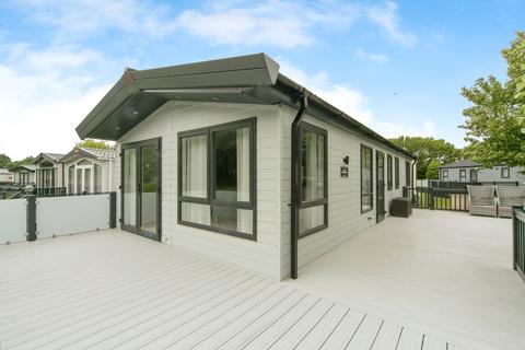 undefined, Conwy, Conwy, LL32