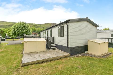 undefined, Conwy, Conwy, LL32