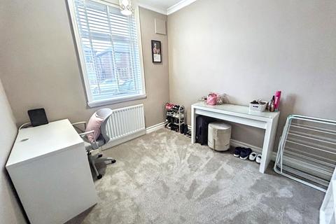 2 bedroom ground floor flat for sale, Balkwell Avenue, North Shields, Tyne and Wear, NE29 7DH