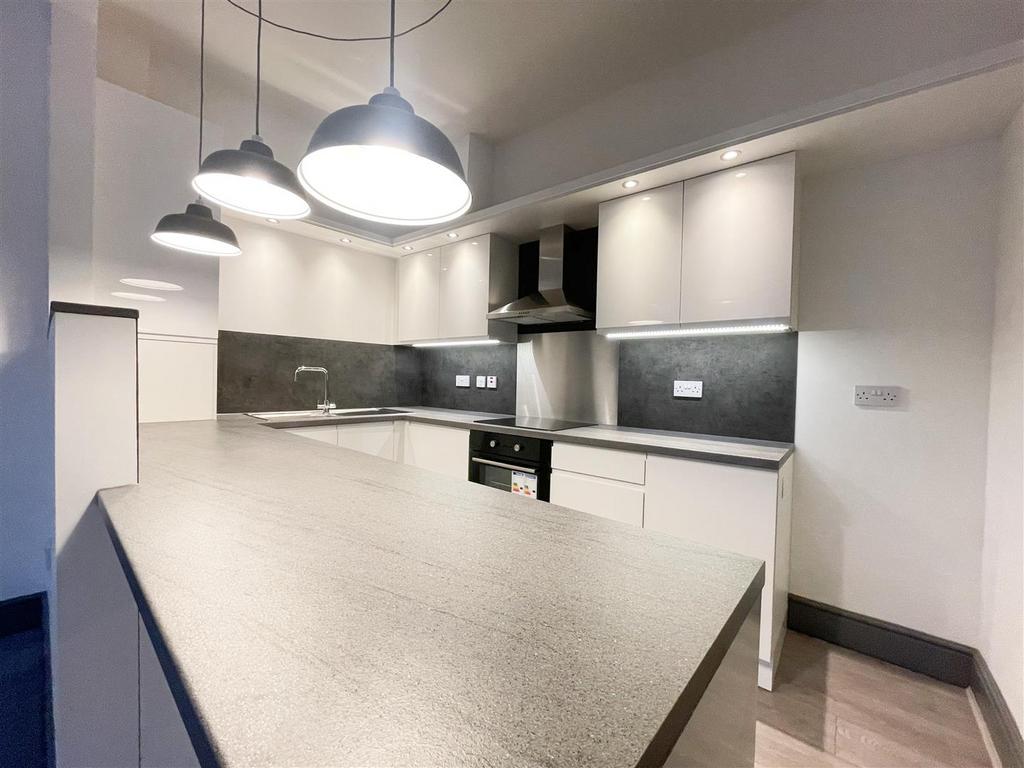 Kitchen dining area
