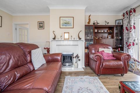 3 bedroom detached bungalow for sale, The Retreat, Birchington, CT7