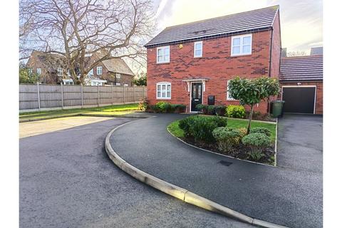 3 bedroom detached house for sale, Southwell Drive, Rugby, CV23