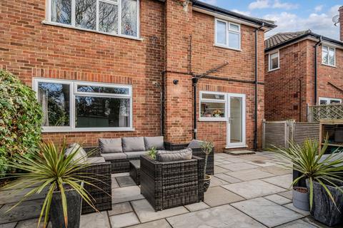 2 bedroom flat for sale, Cranes Park Crescent, Surbiton KT5
