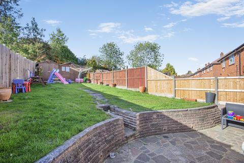 undefined, Goldcrest Way, Croydon, CR0