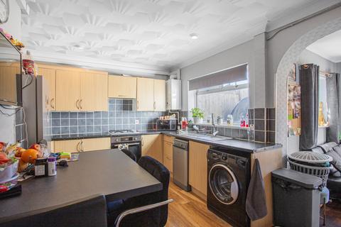 undefined, Goldcrest Way, Croydon, CR0