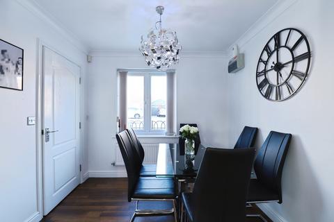 4 bedroom detached house for sale, Barrowby Road, Grantham, NG31