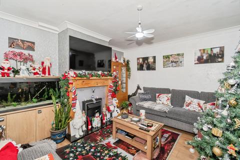 4 bedroom semi-detached house for sale, Bertram Drive, Shipley, BD17