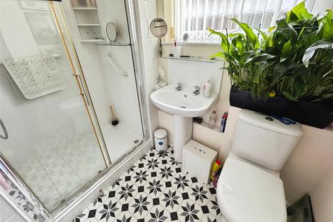 2 bedroom bungalow for sale, Gorse Lane, Clacton-on-Sea, Essex