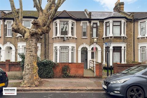 3 bedroom terraced house to rent, Little Ilford Lane, Manor Park, E12