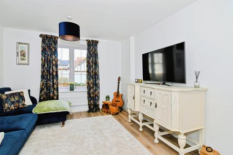 3 bedroom semi-detached house for sale, Muddlebridge Close, Barnstaple, EX31