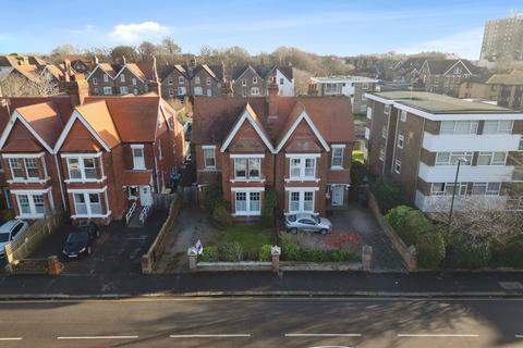 undefined, Beach Road, Littlehampton, BN17