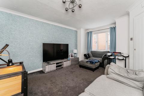 undefined, Holly Close, Rhyl, LL18