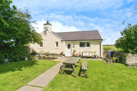 undefined, Llanynghenedl, Holyhead, LL65