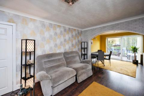3 bedroom semi-detached bungalow for sale, Lake Farm Road, Mansfield, NG21