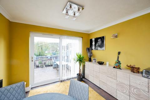 3 bedroom semi-detached bungalow for sale, Lake Farm Road, Mansfield, NG21