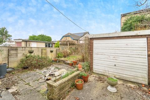 undefined, Livingstone Close, Bradford, BD2