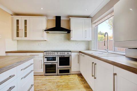 4 bedroom semi-detached house for sale, Ridsdale Close, Wallsend, NE28