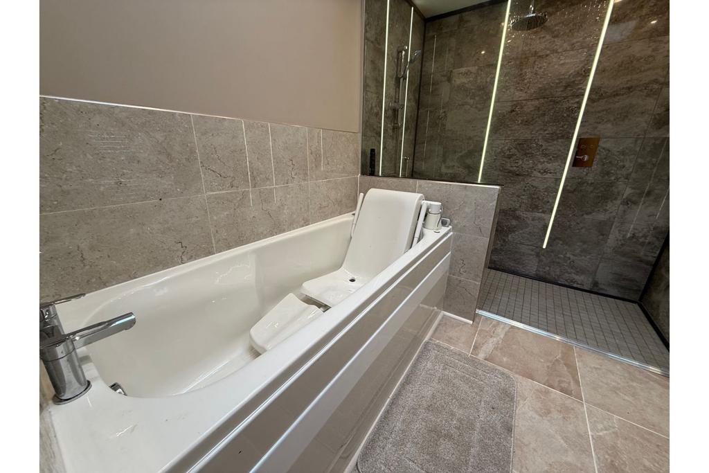 Downstairs Bathroom