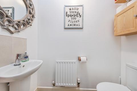 4 bedroom townhouse for sale, Carmichael Drive, Bedford, MK42