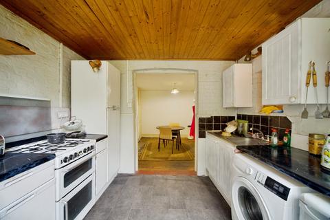 5 bedroom terraced house for sale, Tomlins Grove, London, E3