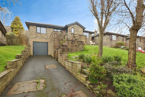 undefined, Ling Park Avenue, Bradford, BD15