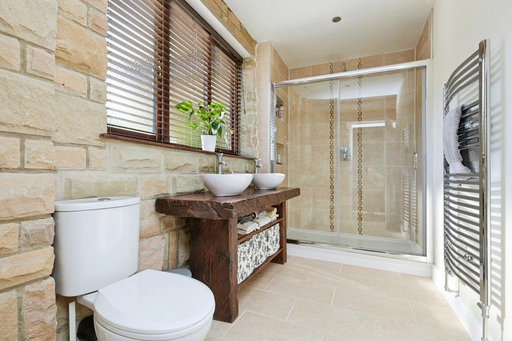 Master En-suite