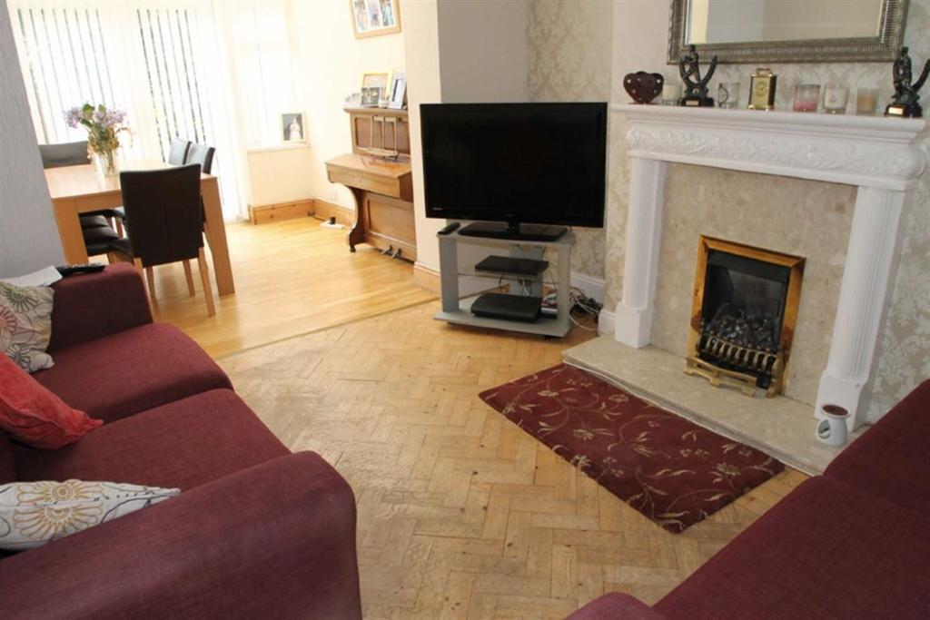 St Anthony Road, Heath, Cardiff, CF14 4DG 3 bed semidetached house £