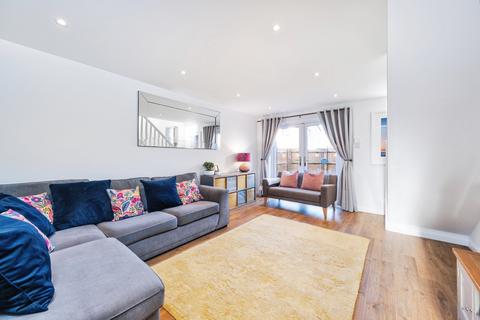 3 bedroom detached house for sale, Gardiner Court, Blue Bridge, Milton Keynes, MK13