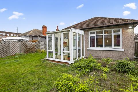 2 bedroom detached bungalow for sale, St. Michaels Road, Welling, DA16