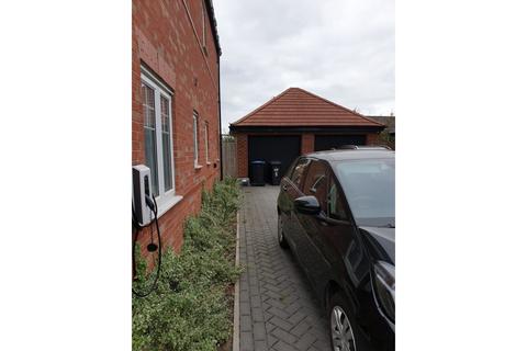4 bedroom detached house for sale, Lodge Farm Close, Rugby, CV23