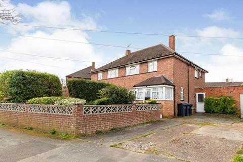 Kennelwood Crescent, Croydon, CR0