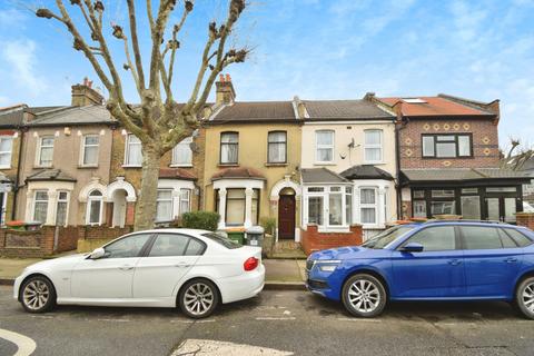3 bedroom terraced house for sale, Benson Avenue, London, E6
