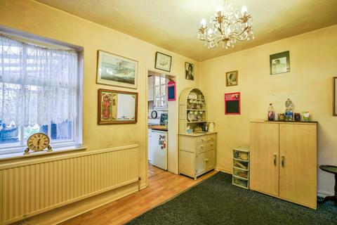 3 bedroom terraced house for sale, Alma Place, Thornton Heath, CR7
