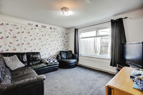 3 bedroom terraced house for sale, Eyemouth Court, South Shields, NE34