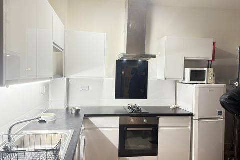 undefined, Woodford Road, Watford WD17