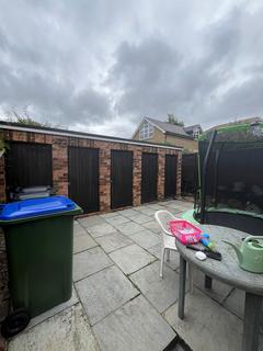 undefined, Woodford Road, Watford WD17