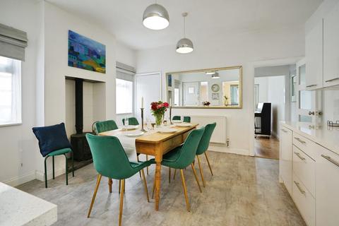 4 bedroom semi-detached house for sale, Church Street, Donisthorpe, DE12