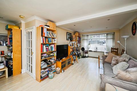 3 bedroom semi-detached house for sale, Garnon Street, Mansfield, NG18