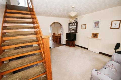 2 bedroom semi-detached house for sale, Stenigot Close, Lincoln, LN6