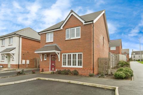 4 bedroom detached house for sale, Parc Tyddyn Bach, Holyhead, LL65