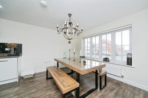 4 bedroom detached house for sale, Parc Tyddyn Bach, Holyhead, LL65
