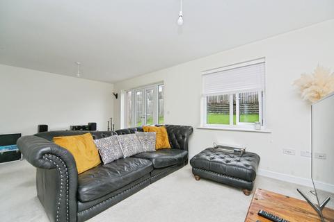 4 bedroom detached house for sale, Parc Tyddyn Bach, Holyhead, LL65