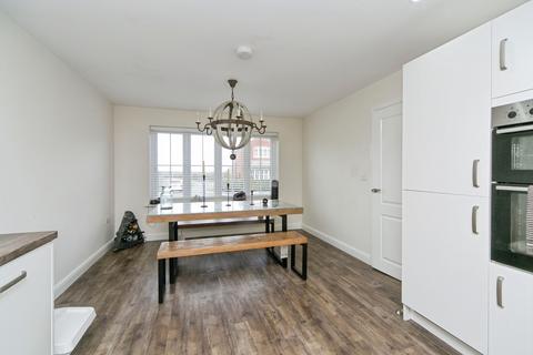 4 bedroom detached house for sale, Parc Tyddyn Bach, Holyhead, LL65