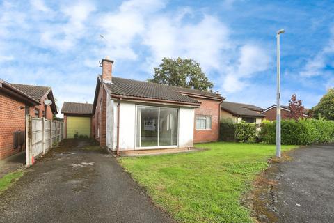 2 bedroom detached bungalow for sale, Abbey Gardens, Wrexham, LL13