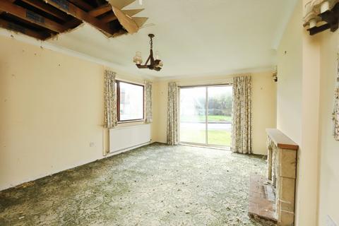 undefined, Abbey Gardens, Wrexham, LL13