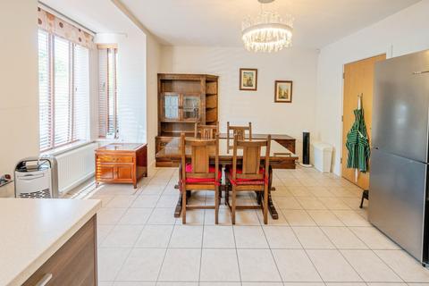 undefined, Cofton Park Close, Birmingham, B45