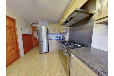 undefined, Kent Street, London, E13