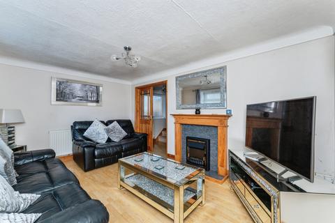 4 bedroom detached house for sale, Epworth Road, Rhyl, LL18